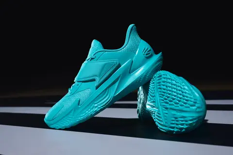 ⭐︎完売品⭐︎アンダーアーマー⭐︎Curry Fox2 26cm⭐︎ 国内8月29日発売予定】 アンダーアーマー カリー フォックス 2 