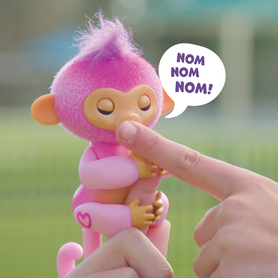 Fingerlings 2023 New Interactive Baby Monkey Reacts to Touch – 70+ Sounds &  Reactions – Harmony (Pink)