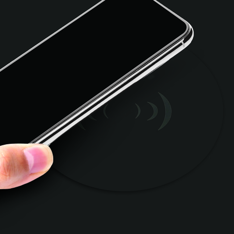 WIRELESS DESKTOP CHARGING AND 2 USB PORTS WIRELESS DESKTOP CHARGING AND 2 USB PORTS