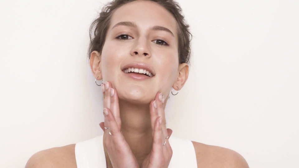 thumbnail video image 2 of Olay Regenerist Retinol 24 Night Facial Serum, Reduces Fines Lines & Wrinkles, Normal Skin, 1.3 oz, 2 of 12