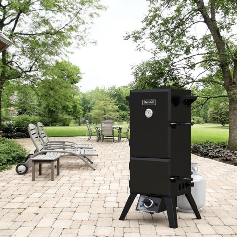 Dyna Glo Vertical Double Door Propane GAS Smoker