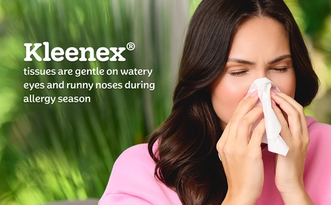 Kleenex On the Go Ultra Facial Tissue, 3-ply, 10 Tissues/Box, 8