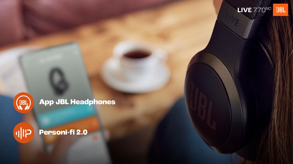 Fone de Ouvido JBL/Harman Live770NC (preto)