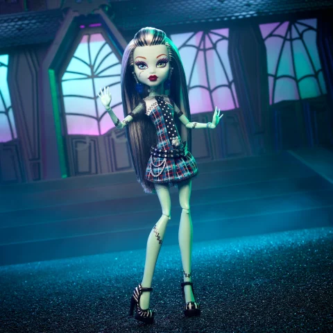 2024 Monster High Frankie Stein Reproduction