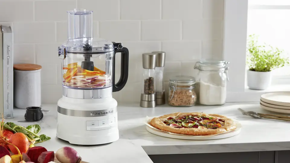 KitchenAid 7 Cup Food Processor - Black (KFP0718BM) | Visions