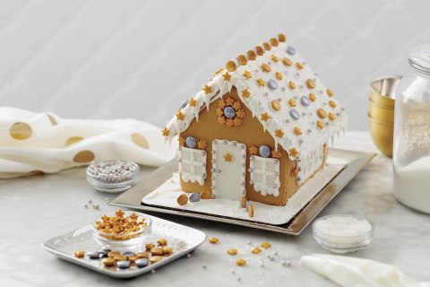 Wilton Unassembled Gingerbread House Kit