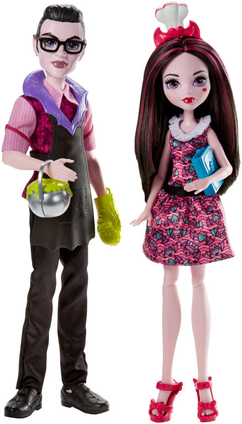 Monster High Monster Family of Draculaura Dolls Kitchen Play Set