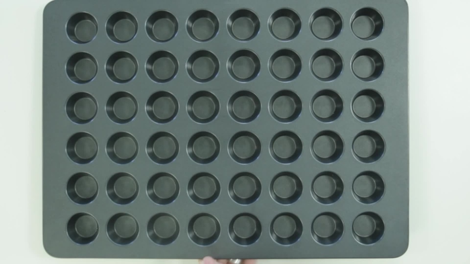 Wilton Gold Color Mist Shimmering Food Color Spray, 1.5 oz.