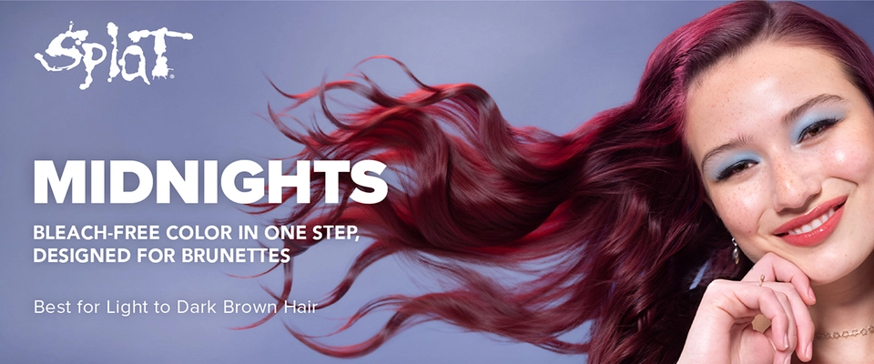 Smiling woman with flowing, vibrant burgundy-red hair. Banner text reads: “Splat MIDNIGHTS – Bleach-free color in one step, designed for brunettes. Best for light to dark brown hair.” Background is a soft purple gradient.