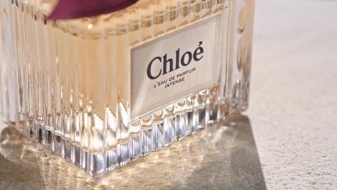 Perfume Chloé Signature Feminino L'Eau de Parfum Intense - Época