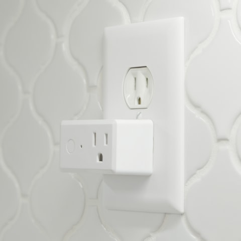 Feit Electric Wi-Fi enabled smart plug turns ON/OFF any device from  anywhere int - electronics - by owner - sale 