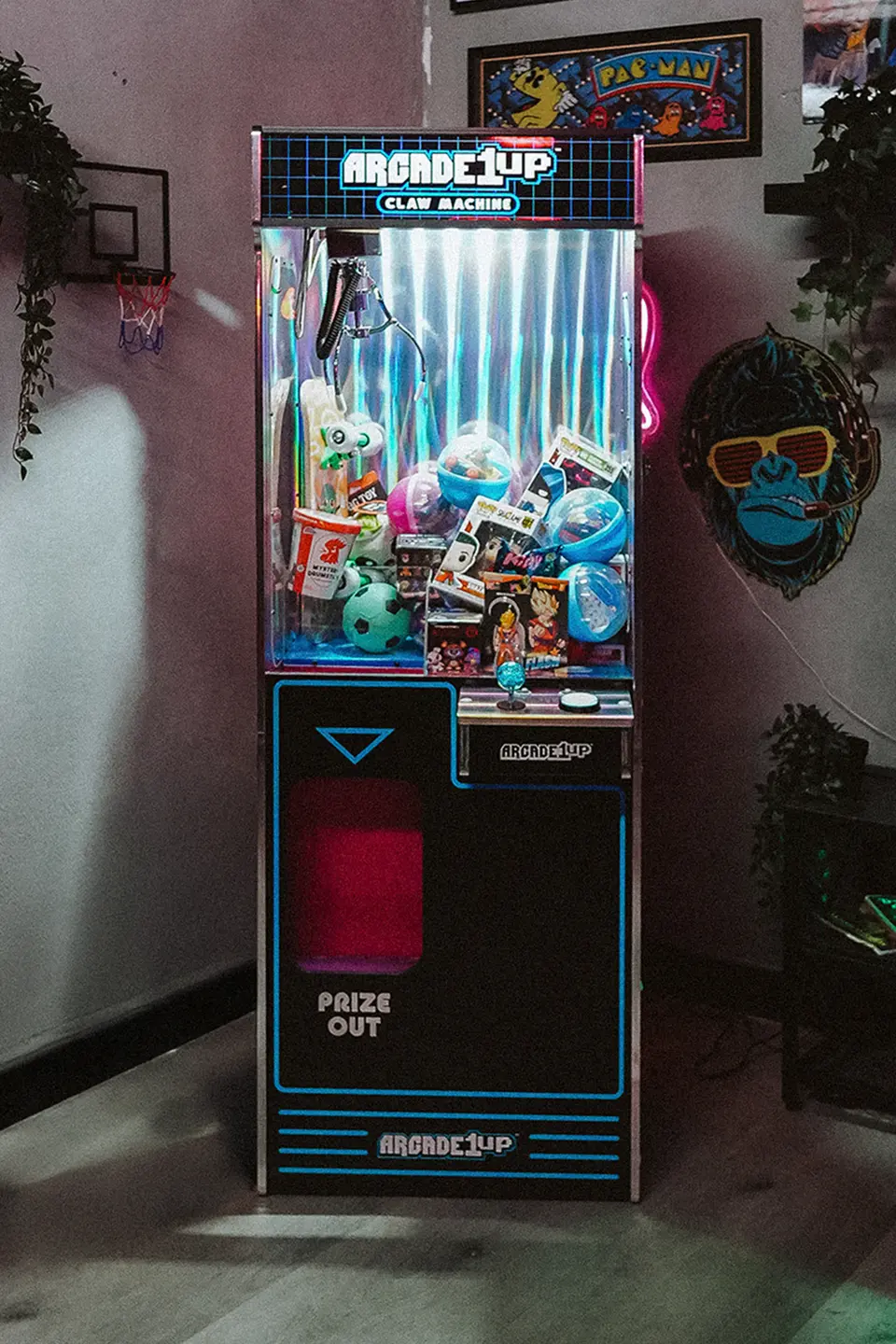 Arcade1Up Full-Size Claw Machine - Light-Up Marquee