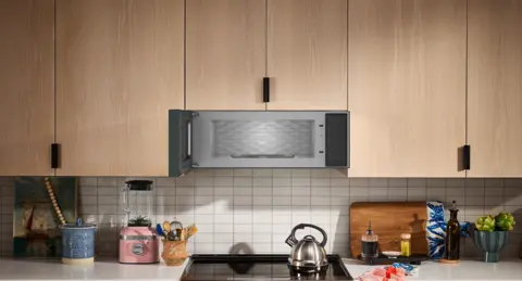 KitchenAid 1.1 Cu. Ft. Smart Low Profile Microwave Hood