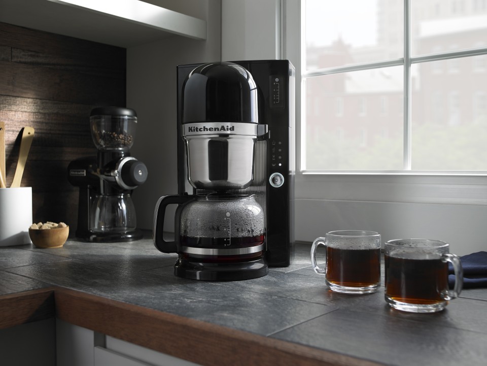 KitchenAid 5KCM0802EOB Pour Over Coffee Maker Brewer 220 Volts Export - Black