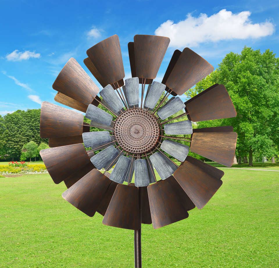 Stylecraft Metal Farm Wind Spinner, 23" Dia. x 10.25" W x 83.75" H