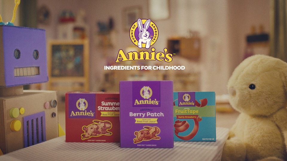 Annie's Sour Bunnies Fruit Flavored Snacks, Cherry, Lemon & Orange