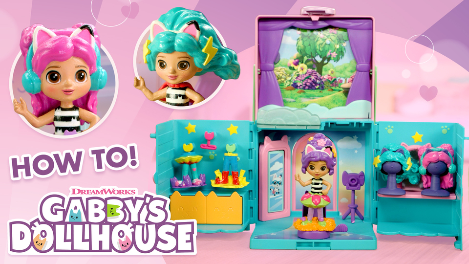 Gabby's Dollhouse, Gabby Girl On-The-Go Travel Set, Pretend Play