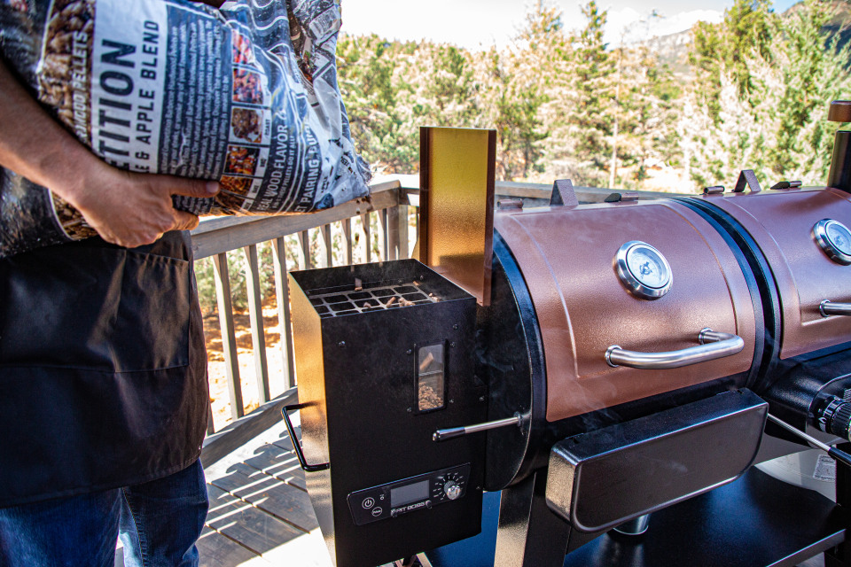 thumbnail video image 2 of Pit Boss Charleston Gas/Pellet Combo Grill, 2 of 15