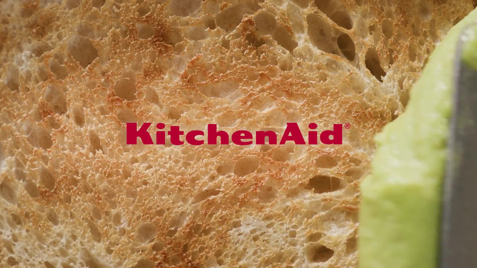 Kitchenaid Pro Line Series 2 Slice Automatic Toaster, Toasters & Ovens, Furniture & Appliances