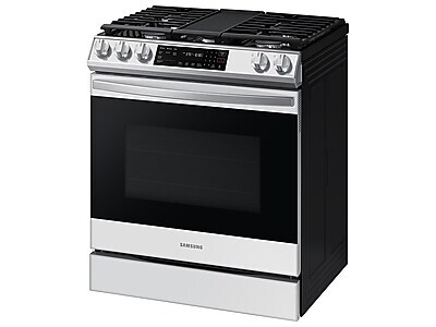 NX60CB831512AA by Samsung - Bespoke 6.0 cu. ft. Smart Slide-in Gas