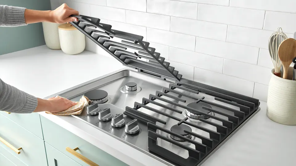 Whirlpool WCGK7536PS 36-inch Gas Cooktop with 2-in-1 Hinged Grate