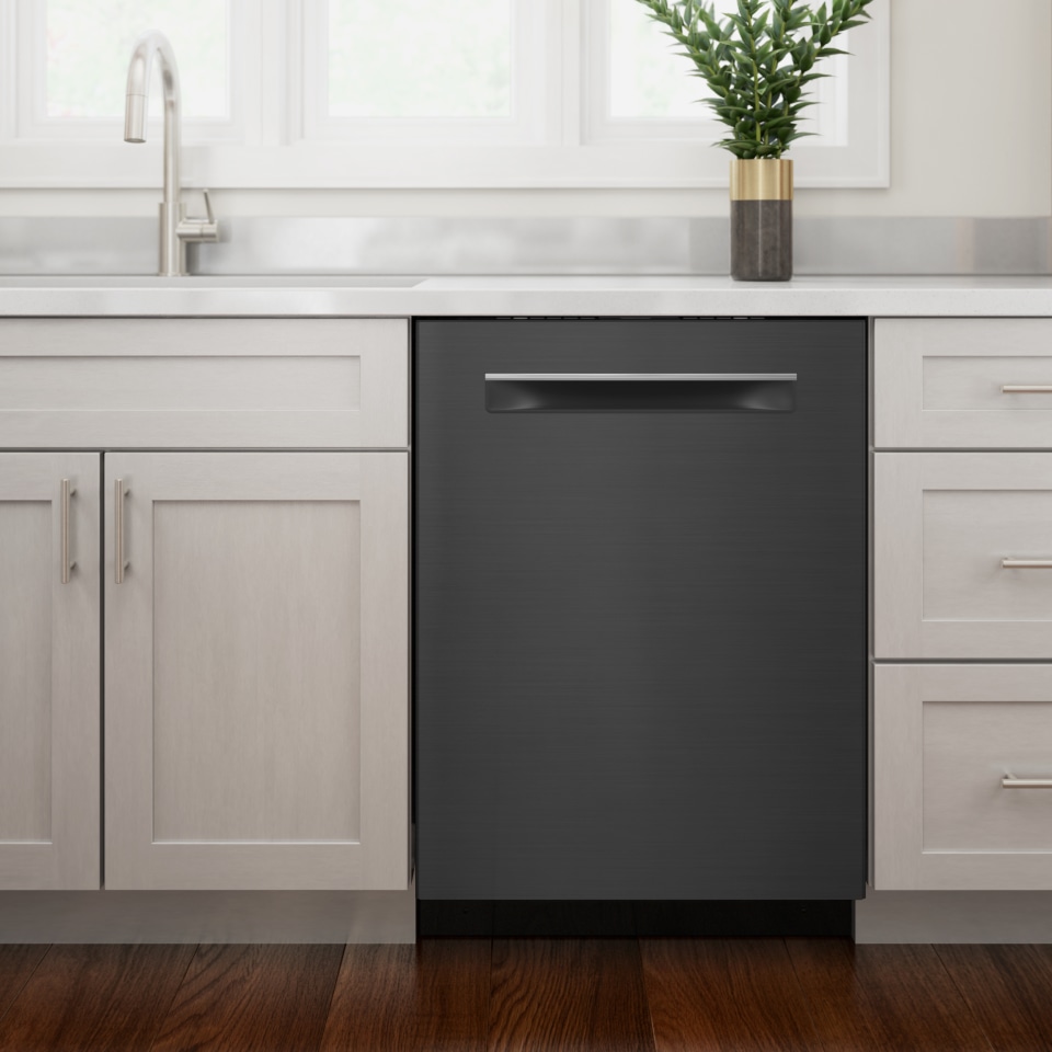 Bosch Built In Dishwasher 24 in Black Stainless steel SHPM78Z54N