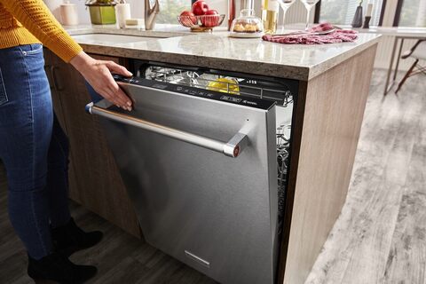 KitchenAid 24 Built-In Bar Handle Dishwasher with FreeFlex 3rd Rack and  LED Interior Light in PrintShield Stainless Steel