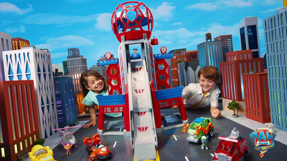 PAW Patrol, Transforming Ultimate City Movie Tower, for Ages 3 and up - 1