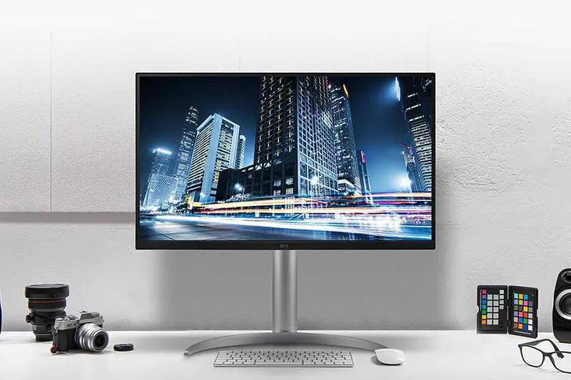LG UltraFine 27UQ850V-W 27