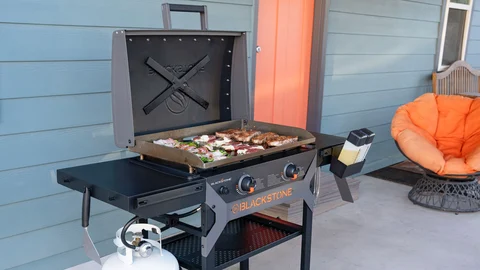 Blackstone Iron Forged 2 Burner Liquid Propane Outdoor Griddle