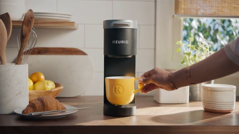  Keurig K-Mini Single Serve Coffee Maker, Black: Home & Kitchen