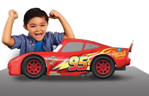Disney/Pixar Cars 3 Lightning McQueen 20-Inch Vehicle 