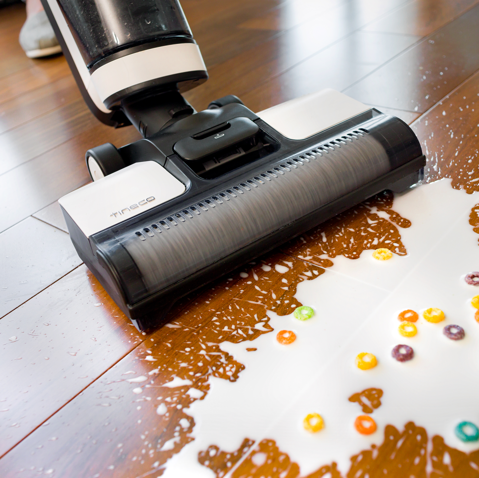 Tineco Floor One S3 Smart Cordless Wet/Dry Vacuum Cleaner Bundle