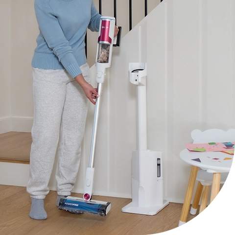 Deep clean your whole home with up to* 40 minutes of runtime.  (*In Eco mode, measured at the hand vacuum.)
