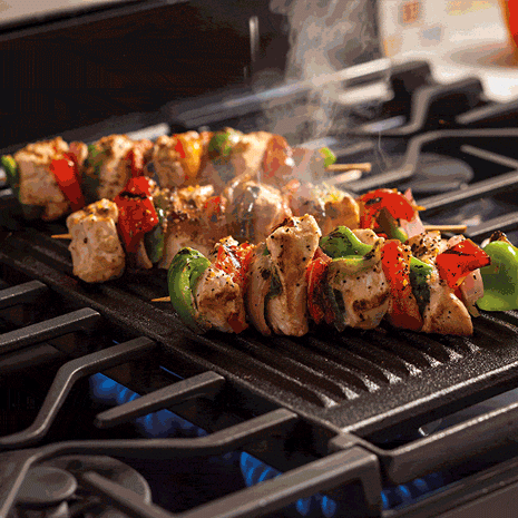 Extra-Large, Integrated, Reversible Cast- Iron Grill/Griddle
