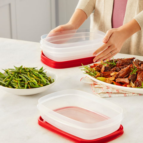 Rubbermaid® Easy-Find Lids Food Storage Container - Red/Clear, 1.5 gal -  Fry's Food Stores