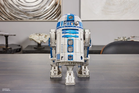 4D Build Star Wars R2-D2 Cardstock Model Kit, 201 Pieces, 7.5x7