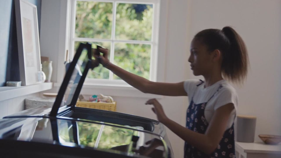 thumbnail video image 2 of SAMSUNG DVG55M9600W front load gas dryer, 2 of 6