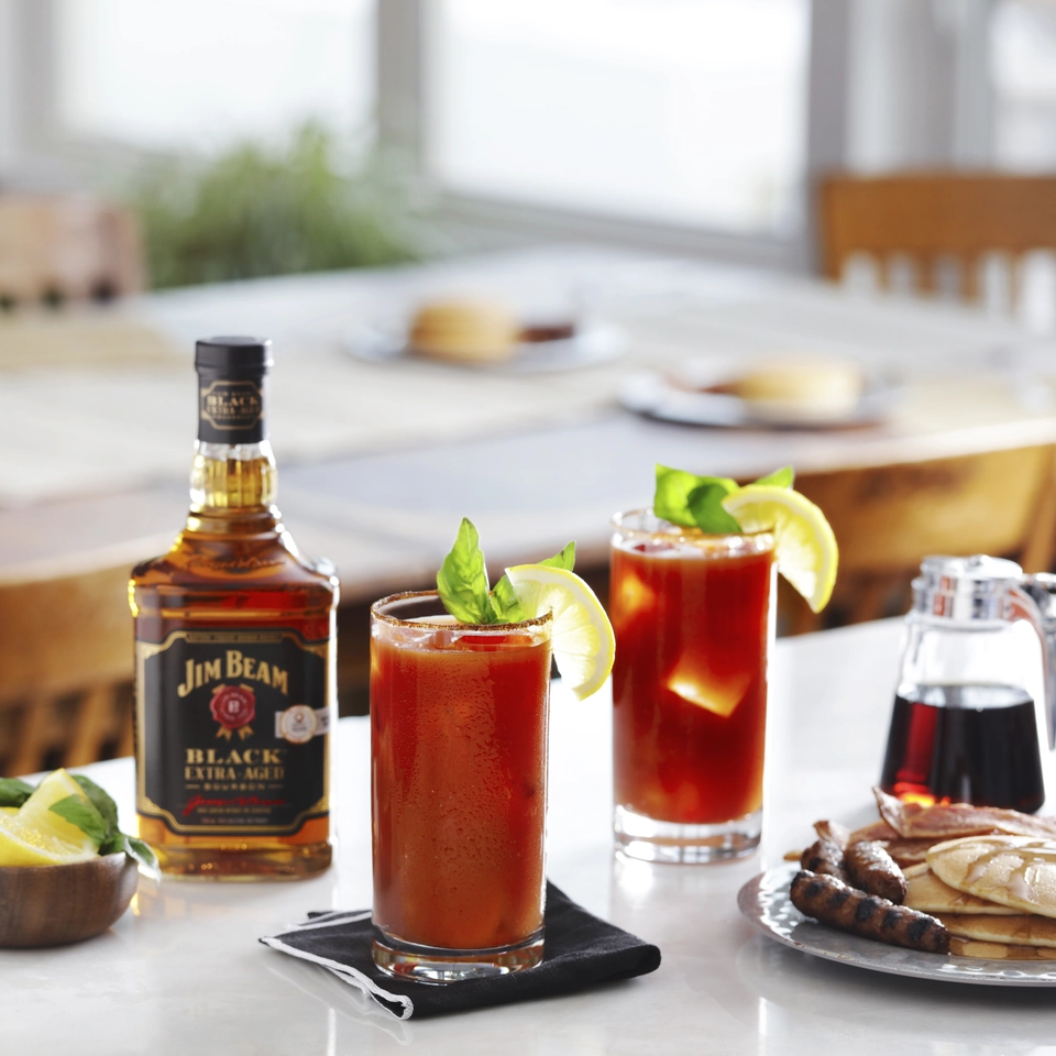 Jim Beam Black Extra-Aged Kentucky Straight Bourbon Whiskey 750 ml