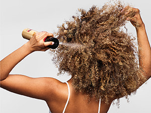 Elnett Extra Strong Hold Volumizing Hairspray - L'Oréal Paris