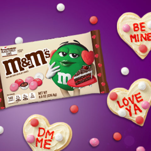 M&M'S Milk Chocolate Candy Valentines Day Gift Heart Box, 0.93 oz - Fry's  Food Stores
