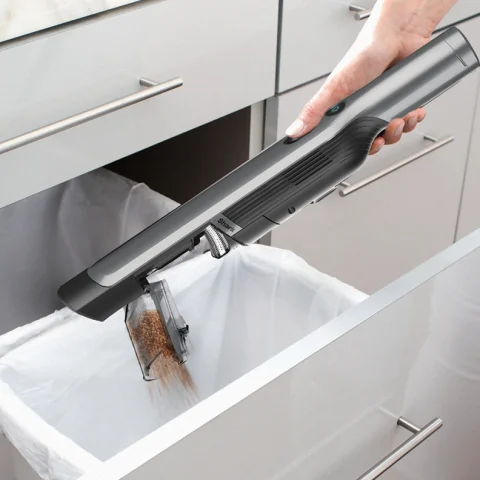 One-touch Debris Emptying