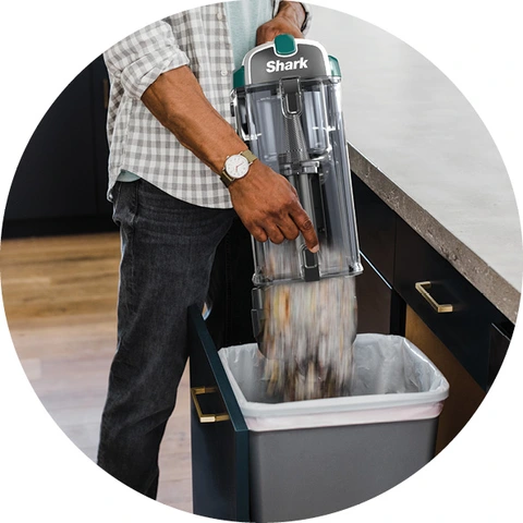 3XL-capacity dust cup