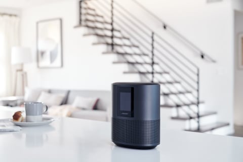 Bose Smart Speaker Black Built-in, Voice Bluetooth with Wi-Fi, and 500 Control
