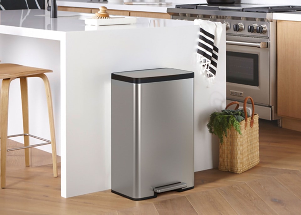 Kohler 47L Step Trash Bin