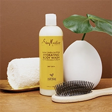 GENTLY CLEANSES &amp; HYDRATES