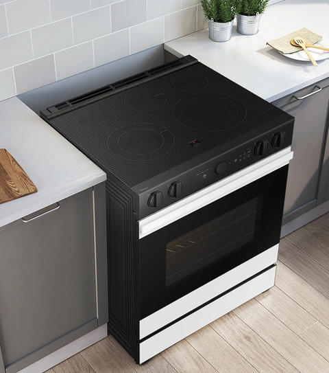高評価アイテム Samsung Bespoke 6.3 Cu. Ft. Smart Slide-In Electric Smart 米・雑穀・粉類