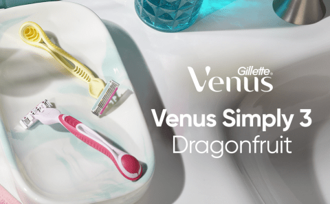 Gillette Venus Simply 3 Dragonfruit Women's Disposable Razor, 4 Count 