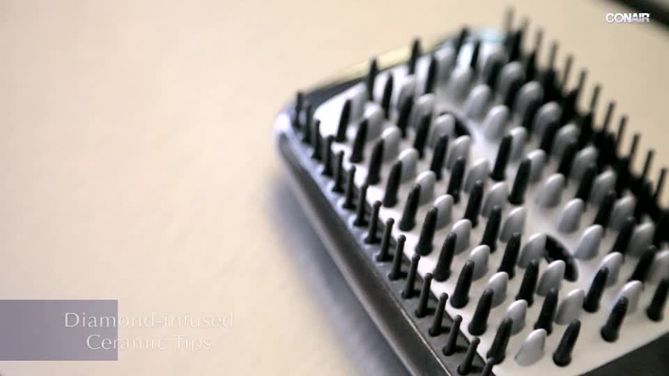 Infiniti Pro by Conair DiamondInfused Hot Paddle Brush BC7R2