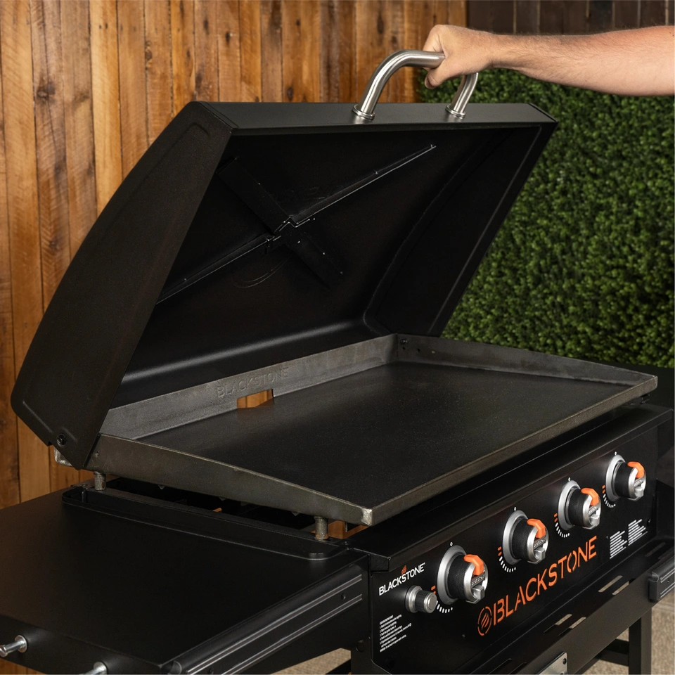 Blackstone 36 in. Griddle with Hinged Hood - Thumbnail 5